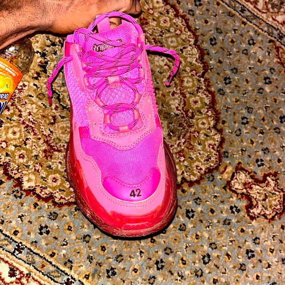 Balenciagas Pink Size Steal in good condition main image 4